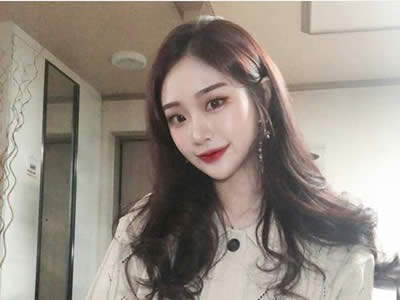 和刚认识的女孩聊天怎么开场,怎么跟一个刚认识的女孩聊天开场白插图 和刚认识的女孩聊天怎么开场,怎么跟一个刚认识的女孩聊天开场白插图