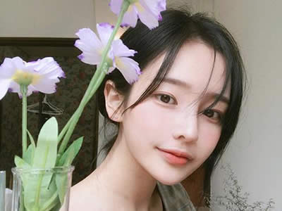 跟喜欢的女生聊天聊成舔狗,该如何备胎逆袭?